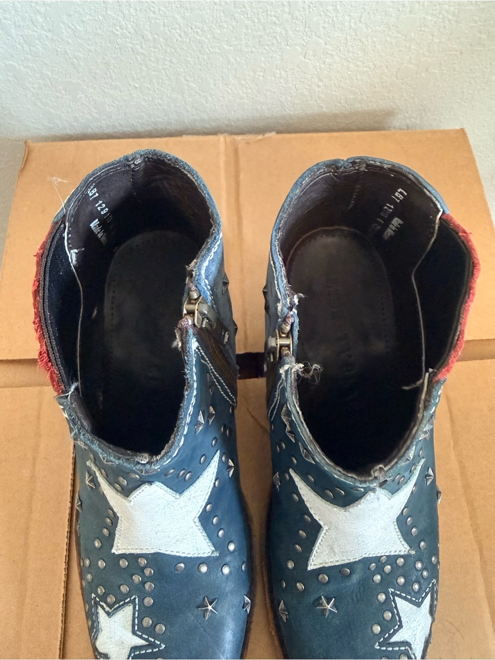 LIBERTY Black A Star is Born Zipper Ankle Boots size 6 - Picture 8 of 9